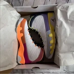 Size 11 in women 9.5 in men rarely wore Size 11 in women 9.5 in men rarely wore main image 4